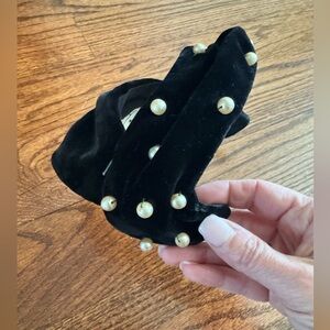 Vintage Black Velvet Hat with Pearls